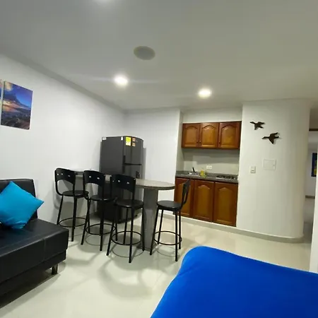 Disponible Apartamento De Alcoba En El Laguito
